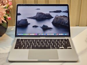 MacBook Pro 13 inch