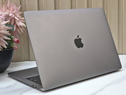 MacBook Pro 13 inch