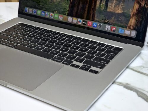 MacBook Air 15 inch
