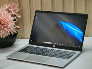HP NoteBook (14 inch)