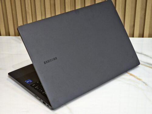 496093069_722835863616418_2942209047533425236_n Samsung GalaxyBook 2 (15 inch)