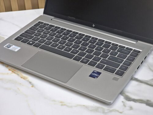 HP EliteBook 640 G9 (14 inch)