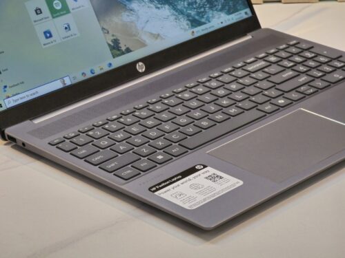 HP Pavilion (16 inch)