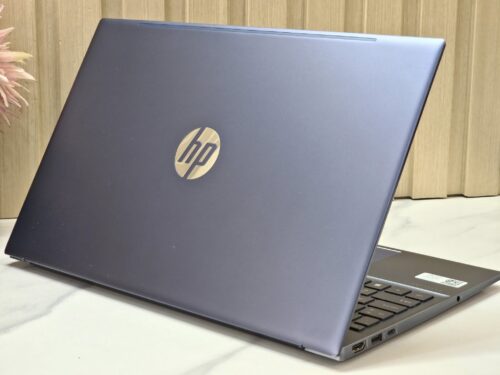 HP Pavilion (15 inch)