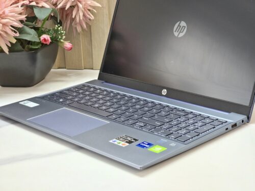 HP Pavilion (15 inch)