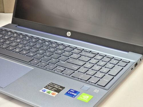HP Pavilion (15 inch)