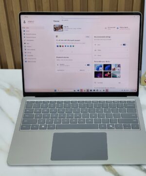 Microsoft Surface 7 (13 inch)